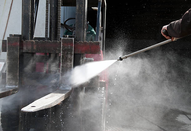 Why Choose Our Certified Pressure Washing Experts for Your Project Needs in Colorado City, AZ?